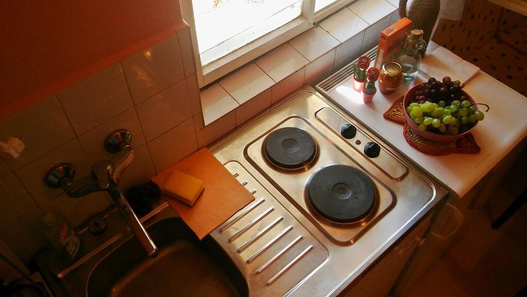 Apartmani Conar Drvenik Veli Exterior foto