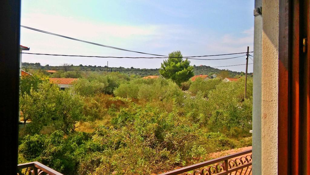 Apartmani Conar Drvenik Veli Exterior foto