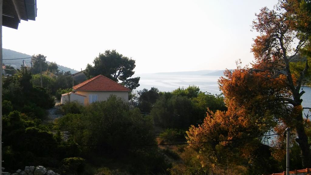 Apartmani Conar Drvenik Veli Exterior foto